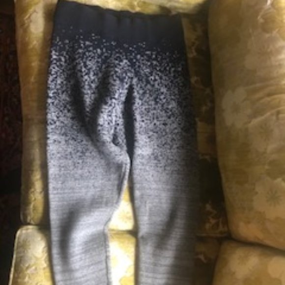 United By Blue Women's Medium sweater leggings - Picture 1 of 1